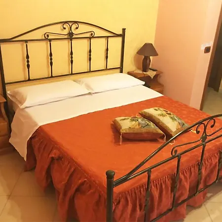 Filohostel L'albergo Glocale Gasthof SantʼAgata deʼ Goti