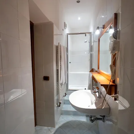 Filohostel L'albergo Glocale 3*