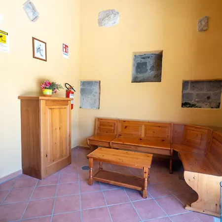 Filohostel L'albergo Glocale 3* SantʼAgata deʼ Goti