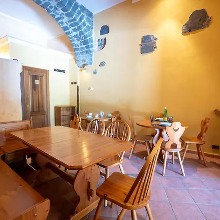 Filohostel L'albergo Glocale Gasthof 3*