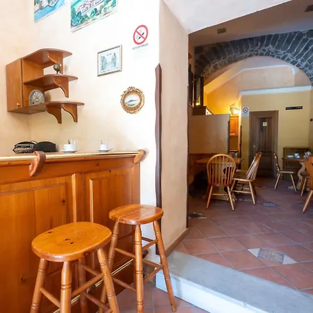 Filohostel L'albergo Glocale Affittacamere 3*