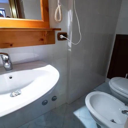 Filohostel L'albergo Glocale Affittacamere